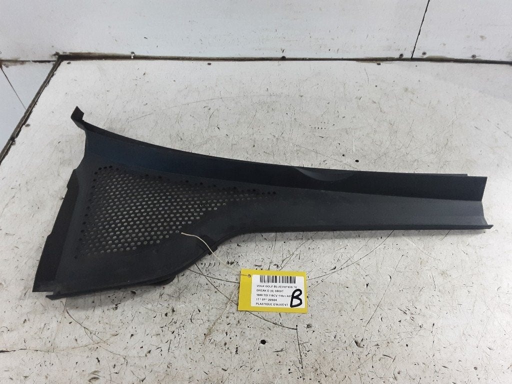 SIERLIJSTEN VOORRUIT Golf VII Variant (AUVV) (5G1819404A), Auto-onderdelen, Gebruikt, Volkswagen AG, Kundenbetreuung@volkswagen.de