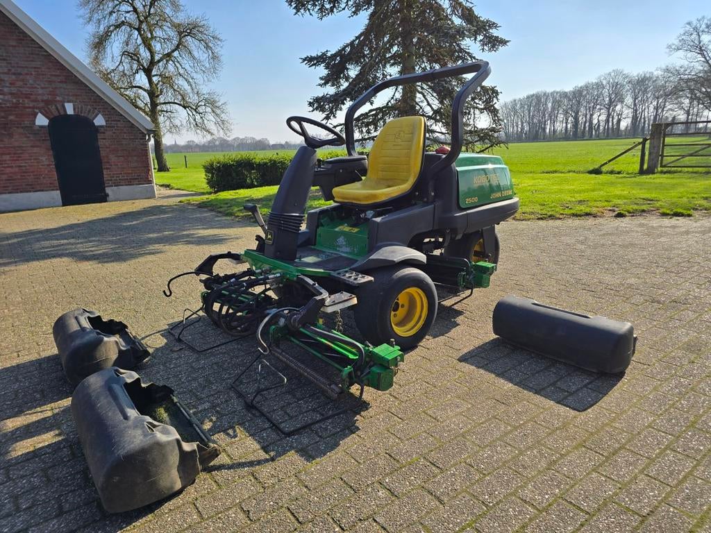Te Koop: John Deere 2500 Grasmaaier., Ophalen of Verzenden, Maaier