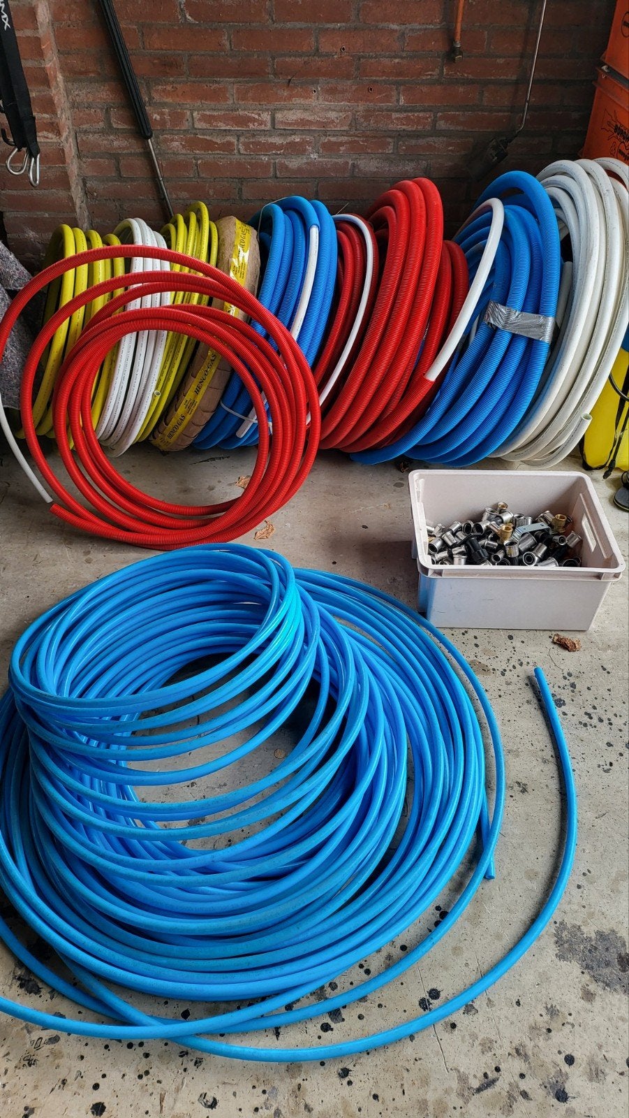 Henco buis, Ophalen
