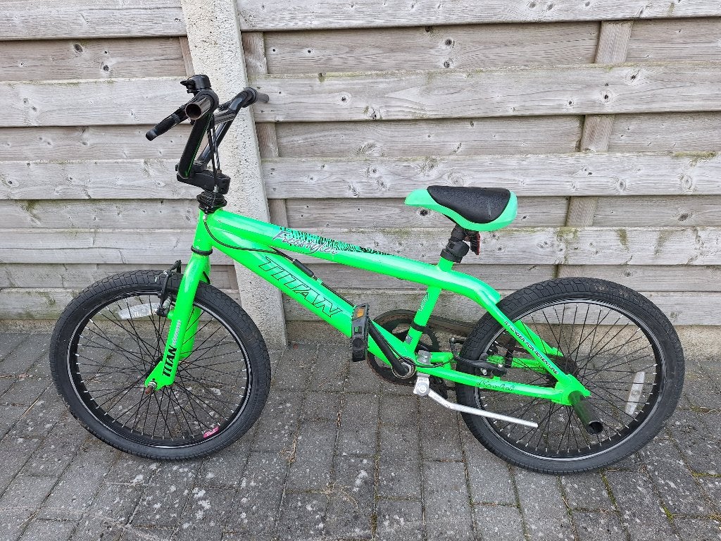 Stoere Titan BMX 20 inch, Fietsen en Brommers, Ophalen, Gebruikt, Velgrem, Titan