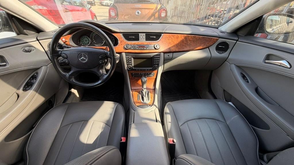 Mercedes CLS320, Auto's, Automaat, 4 deurs, Zwart, Leder