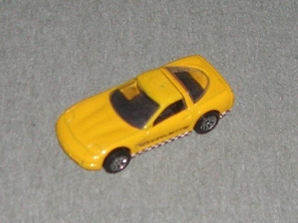 Matchbox Corvette, Enlèvement, Voiture