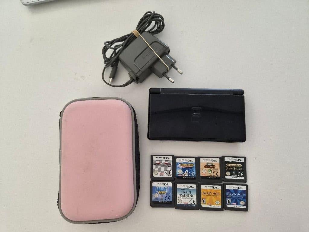 Nintendo DS Lite + 8 jeux en parfait état, Enlèvement ou Envoi, Comme neuf, DS Lite