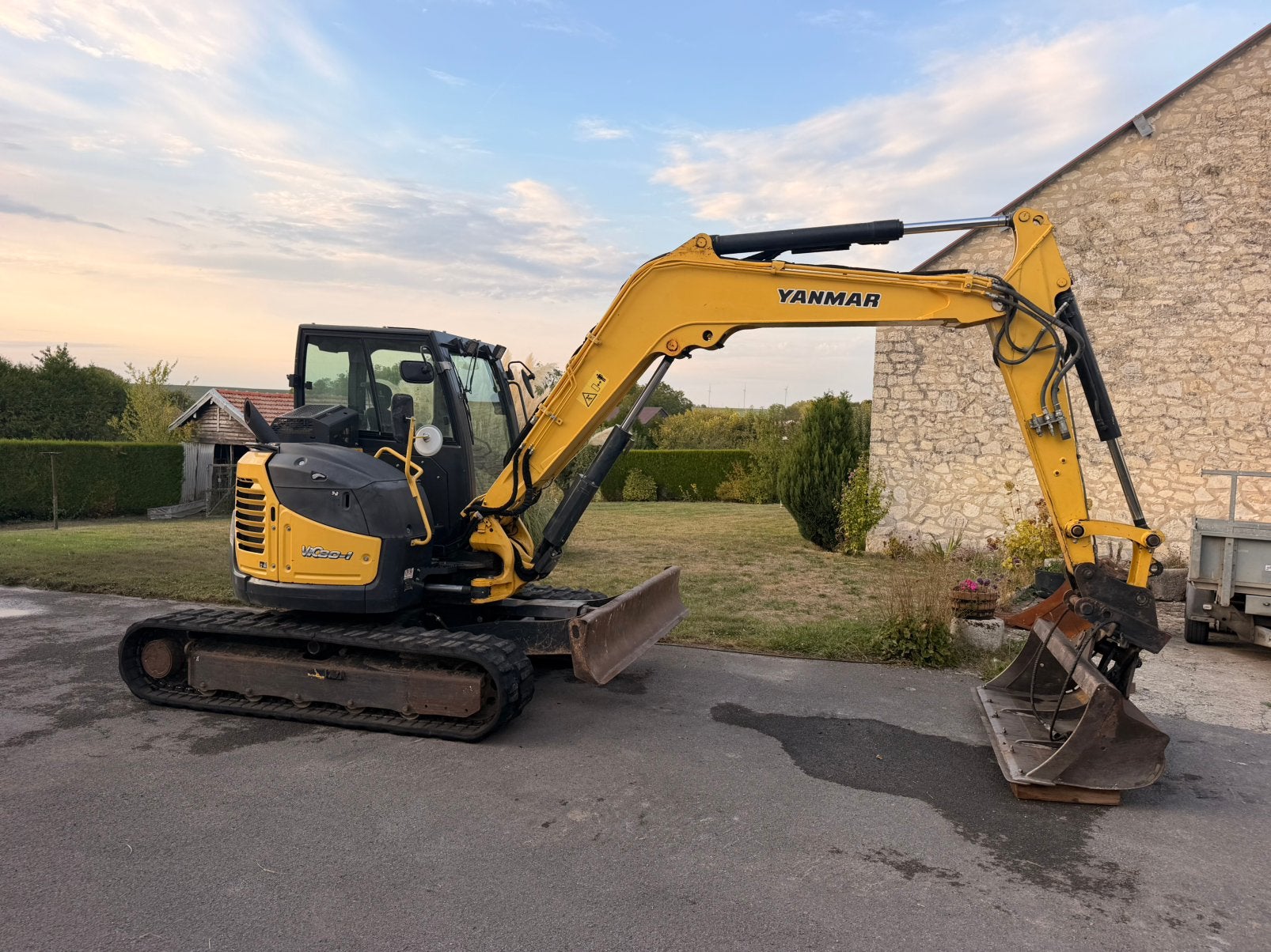 Yanmar Vio 80-1 avec 8 godets et pince de trie neuve, Articles professionnels, Enlèvement, Excavatrice