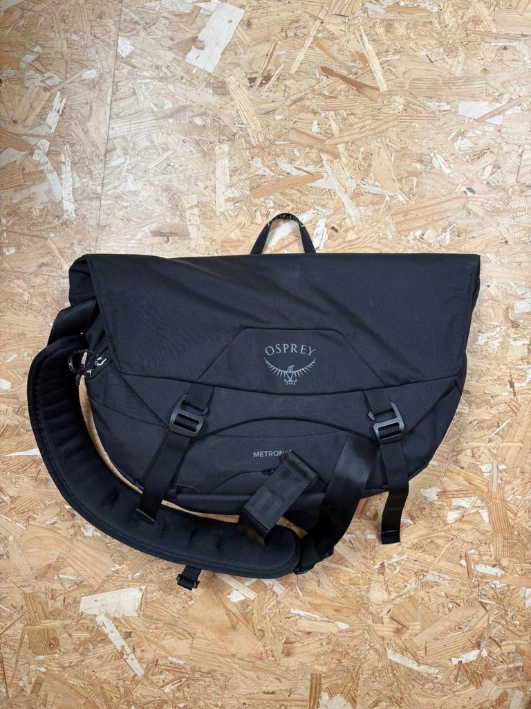 Métro Osprey 18, Enlèvement, Comme neuf, Noir, Autres marques