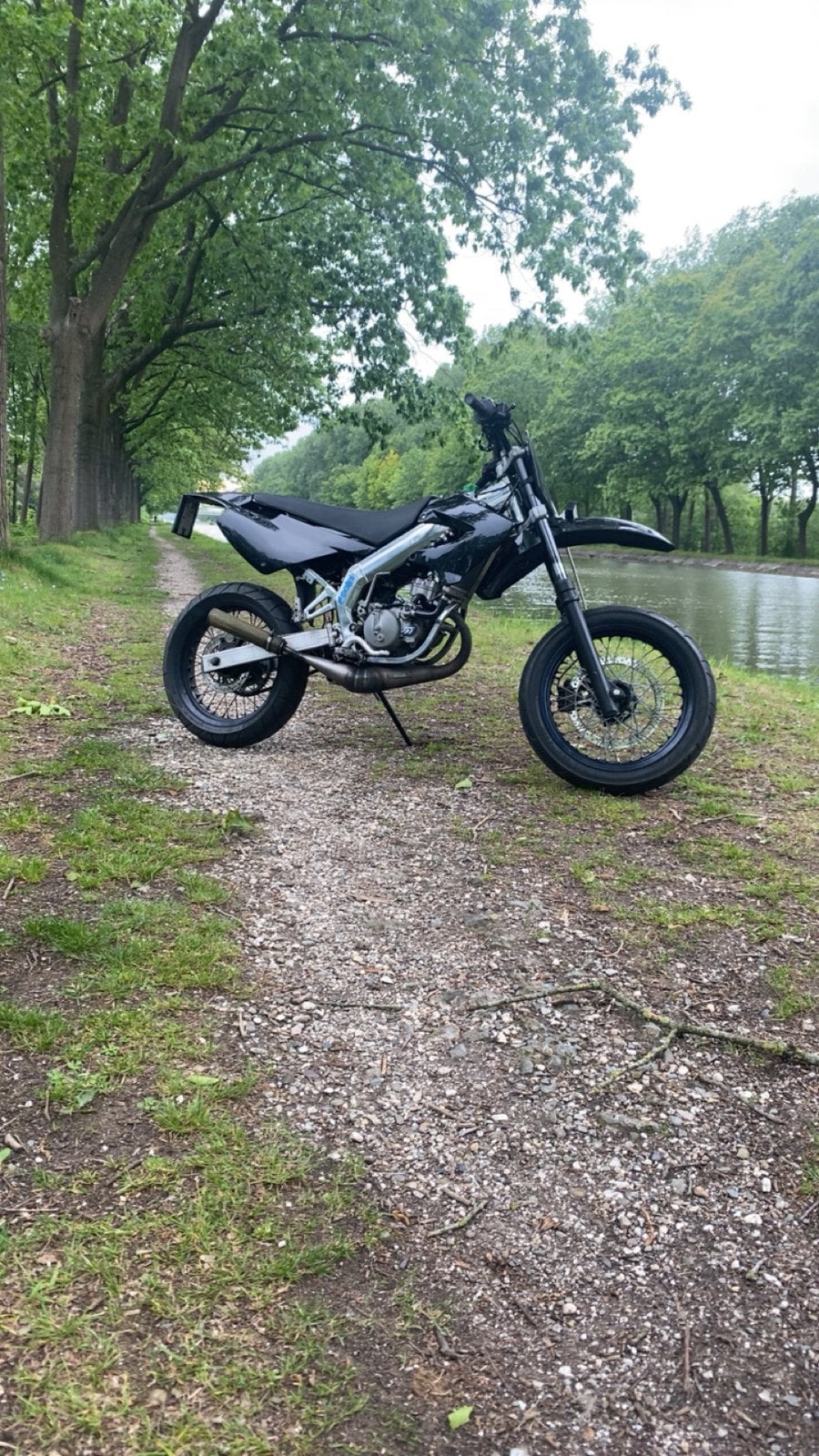 Derbi senda black edition, Ophalen, Gebruikt, Klasse B (45 km/u), 6 versnellingen
