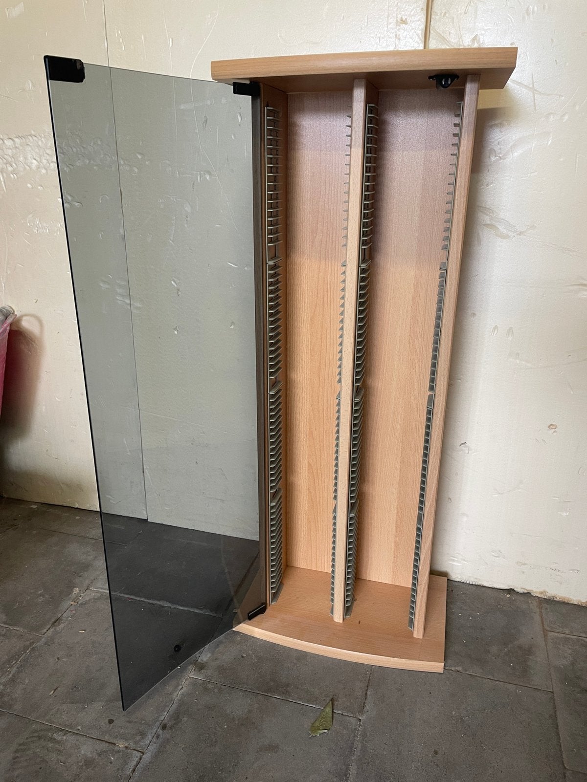 Cd kast, Enlèvement, Comme neuf, Verre