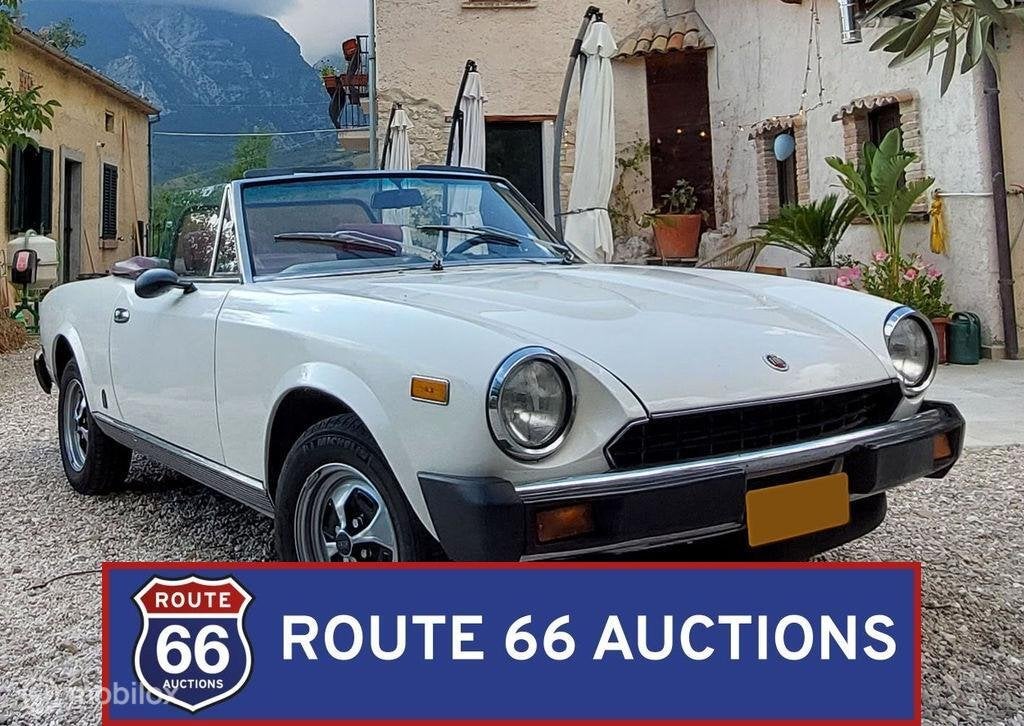 Fiat 124 Spider 2000 | 1980 | Route 66 Auctions, Autos, Achat, Entreprise, Boîte manuelle, Autre carrosserie