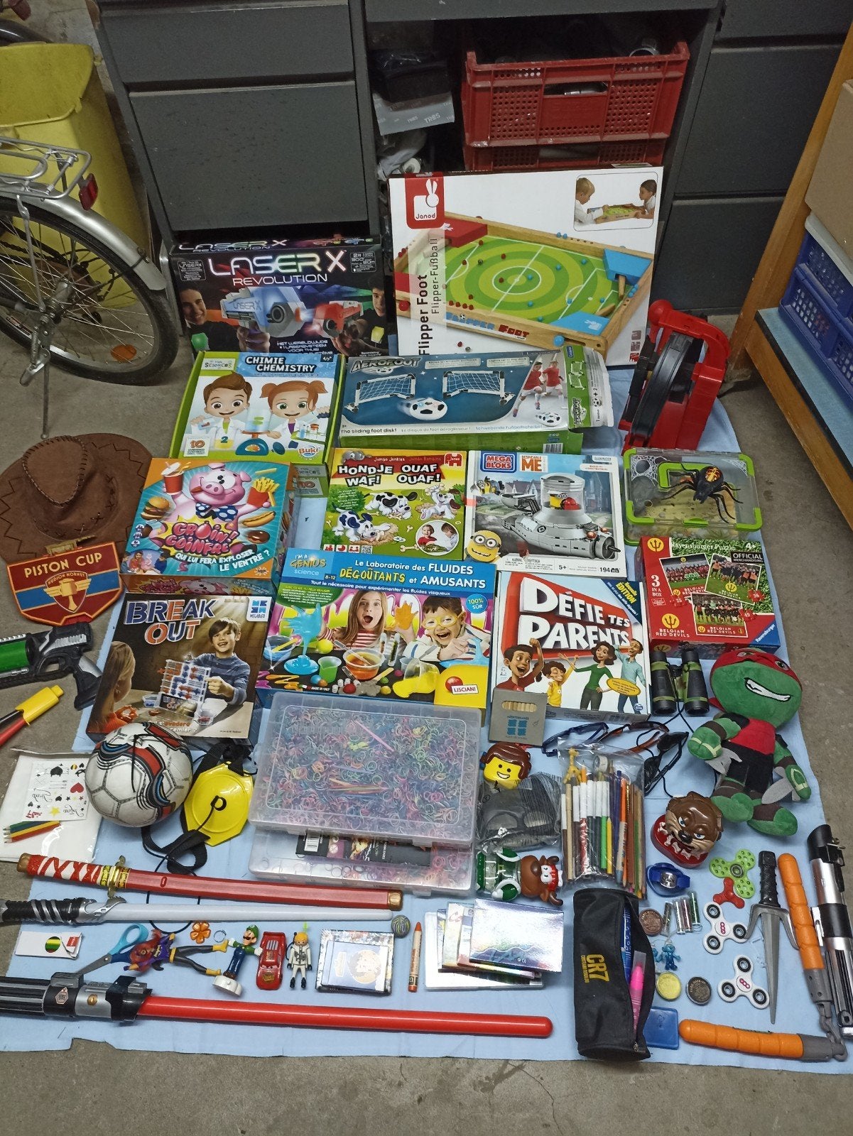 Lot divers jouets enfants