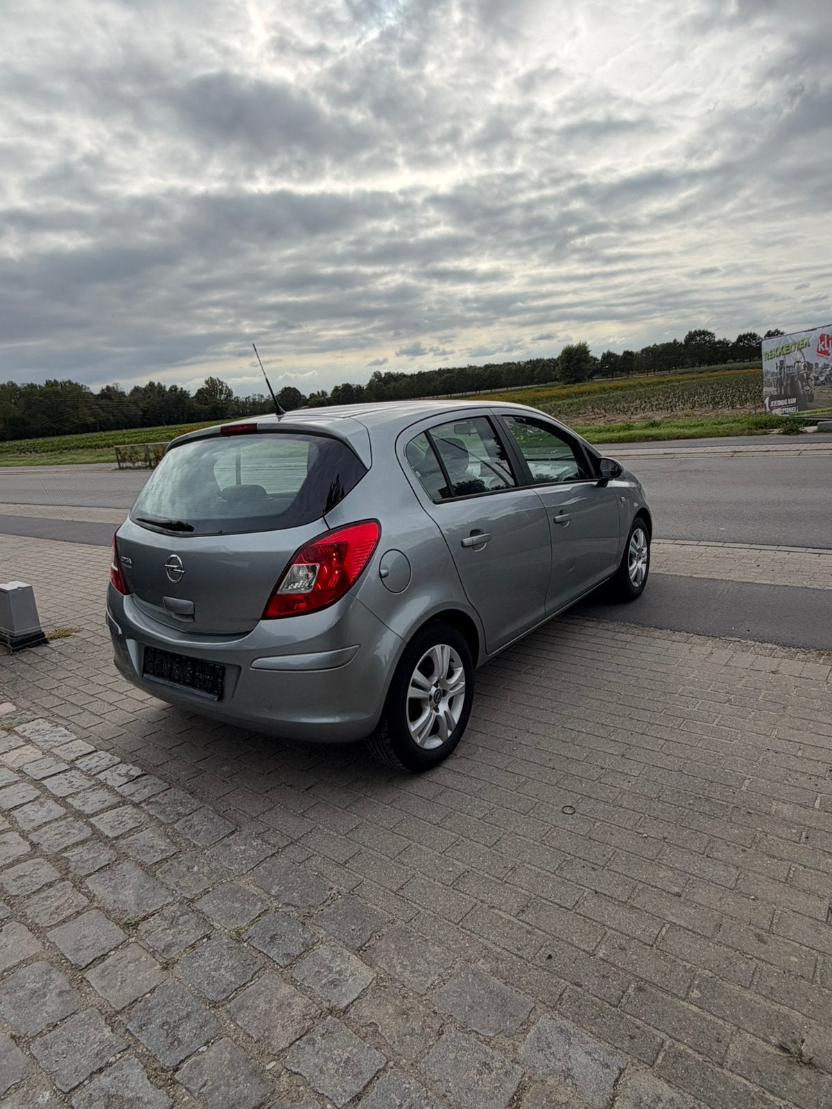 Mooie Opel Corsa benzine 73000 km, Auto's, Bedrijf, Corsa, https://public.car-pass.be/vhr/130c4b2e-0705-4331-ac0c-544c6a6335d2