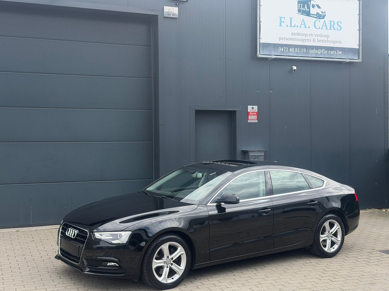 AUDI A5 1.8i AUTOMAAT  AIRCO LEER OPEN DAK EURO6B FULL, Auto's, 4 cilinders, Zwart, Leder, 5 deurs