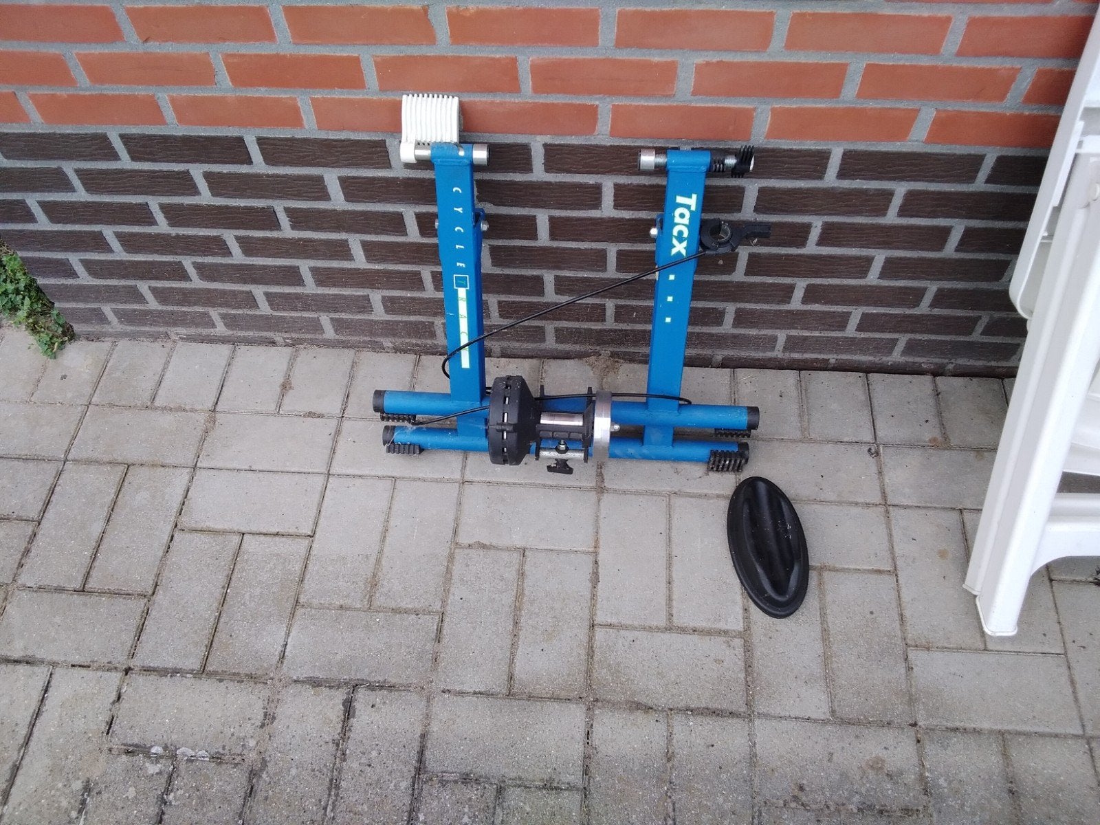 Training toestel, Ophalen
