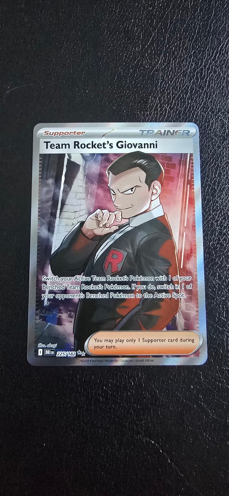 Pokemon card Team Rocket's Giovanni Destined Rivals, Ophalen