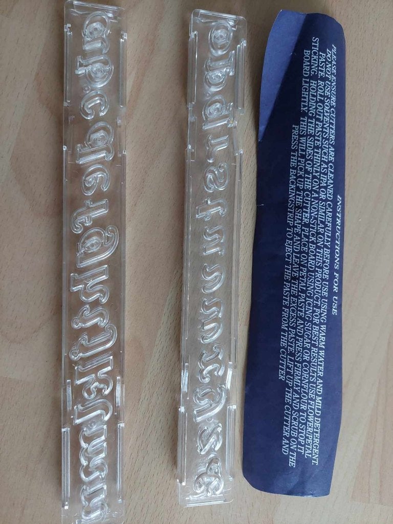 Uitsteker Alfabet kleine letters cursief, Enlèvement ou Envoi, Utilisé, Gâteaux, Tartes ou cupcakes, Autres types
