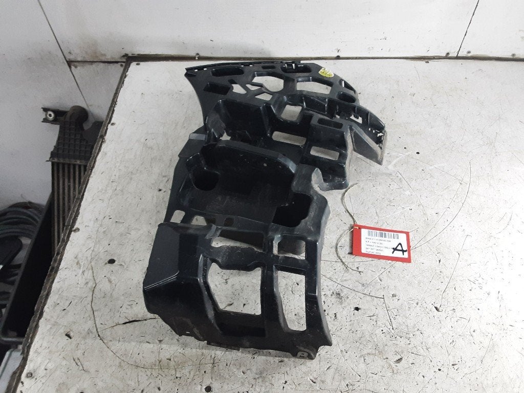 DIVERS SUP PC ARG BMW X1 (U11) (01-2022/-) (51129881943), Utilisé, BMW, Petuelring 130
80809  München, DE, Bayerische Motoren Werke AG