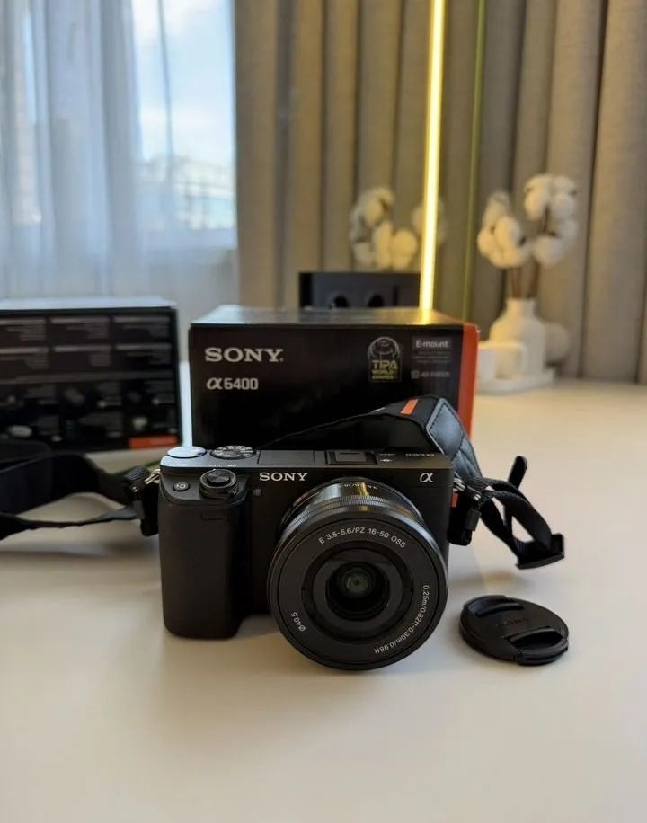 Sony a6400 kit 16–50mm ОSS, Ophalen of Verzenden, Zo goed als nieuw, Compactcamera, 24 megapixels