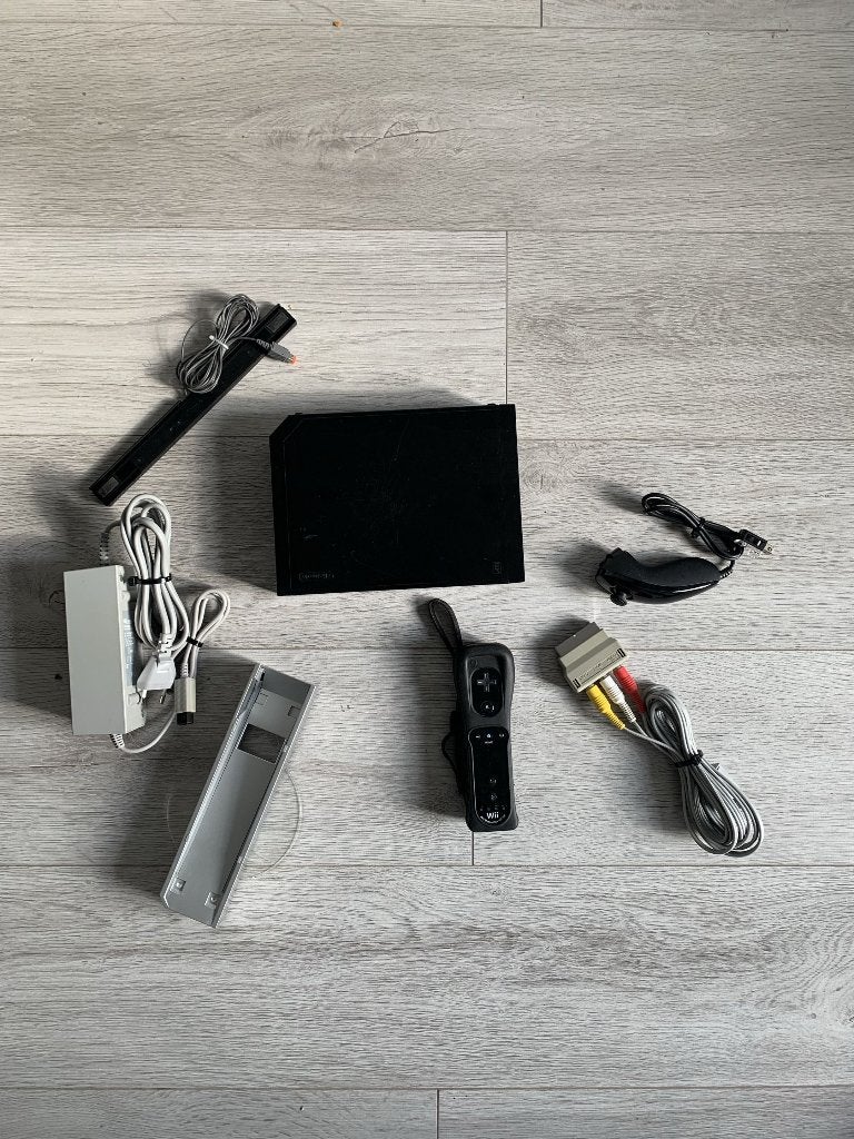 Nintendo Wii - Black, Ophalen of Verzenden, Zo goed als nieuw, Met 1 controller, Met Balance Board