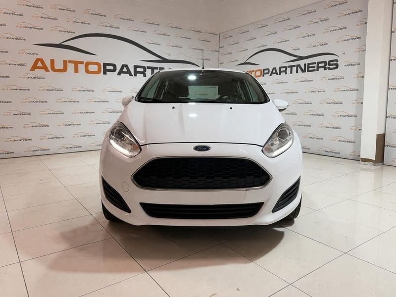Ford Fiesta Ambiente, Voorwielaandrijving, Gebruikt, 4 cilinders, Particulier