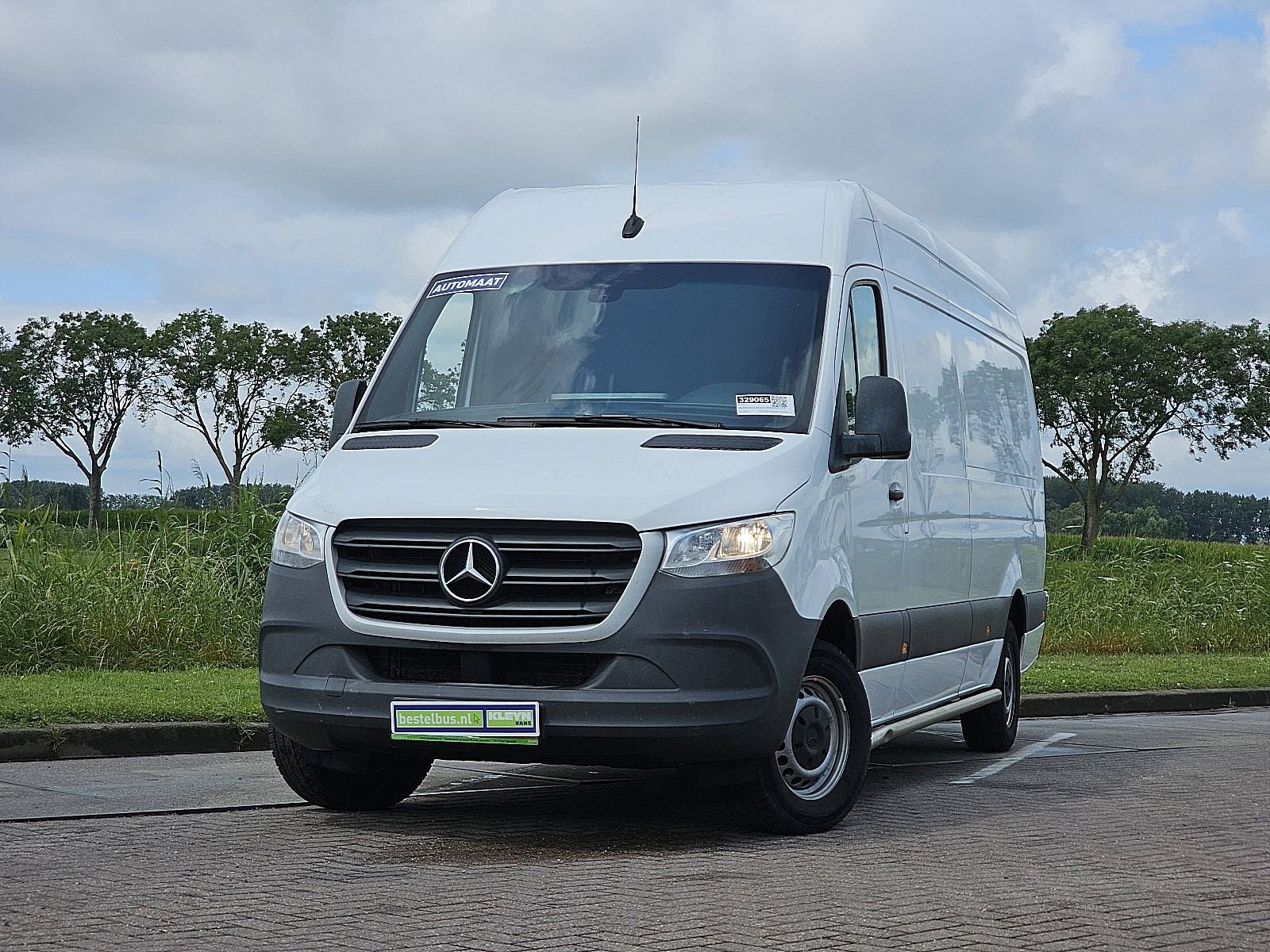 Mercedes-Benz Sprinter 215 1.9 CDI L1H2 FWD W1V9076351P51037, Gebruikt, 110 kW, 4 cilinders, Wit