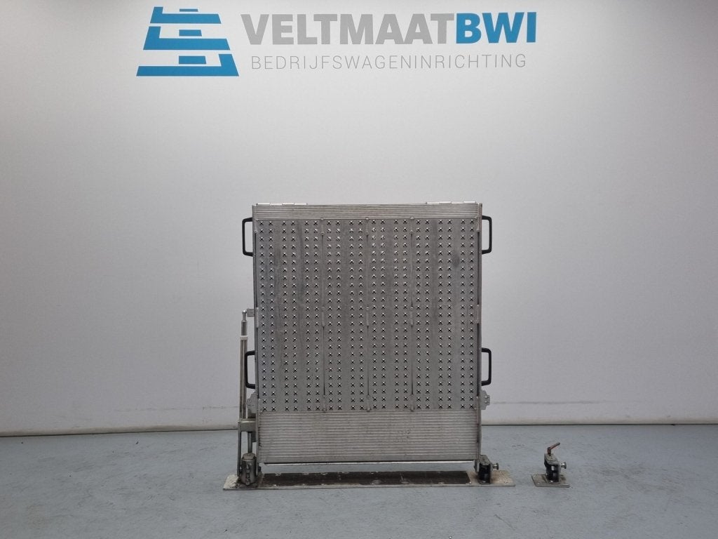 Altec Draaibare oprijplaat | rijvlak 238 cm x 100 cm |
