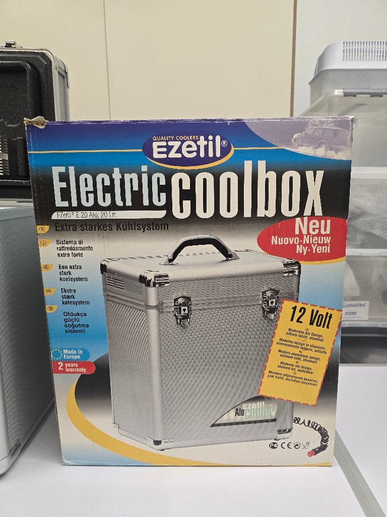 Elektrische koelbox - Ezetil Aluminium, Caravans en Kamperen, Overige Caravans en Kamperen, Zo goed als nieuw, Ophalen