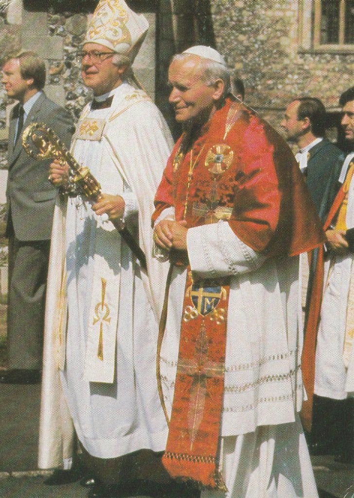 PAUS  JOHN PAUL II en AARTSBISSCHOP ROBERT RUNCIE, Enlèvement ou Envoi, 1980 à nos jours, Affranchie, Autres thèmes