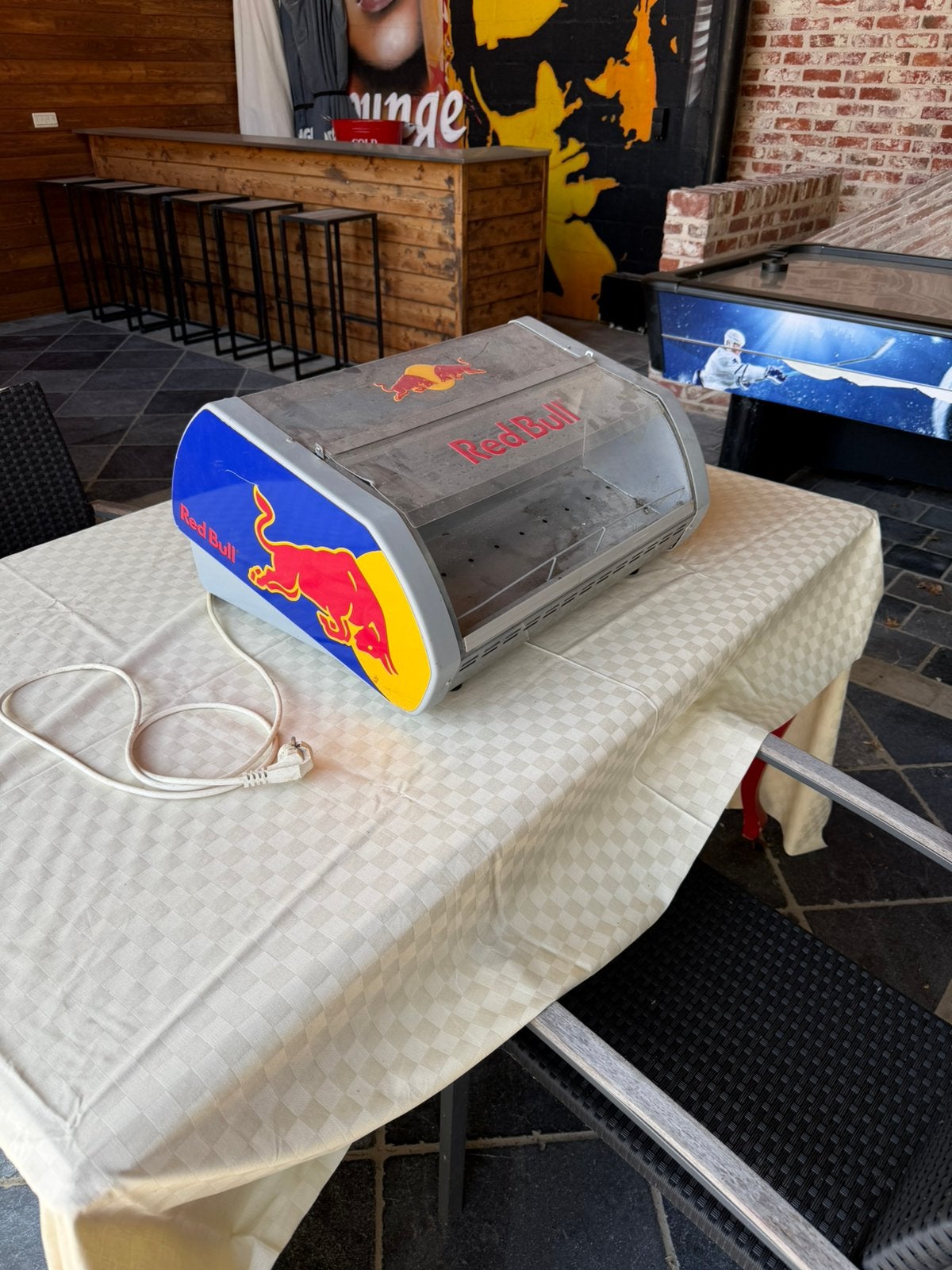 Redbull figo, Elektronische apparatuur, Ophalen
