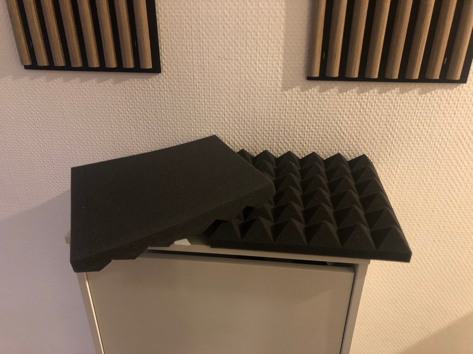 Panneaux en mousse acoustique, Bricolage & Construction, Neuf, Enlèvement, 5 à 10 m², Autres matériaux