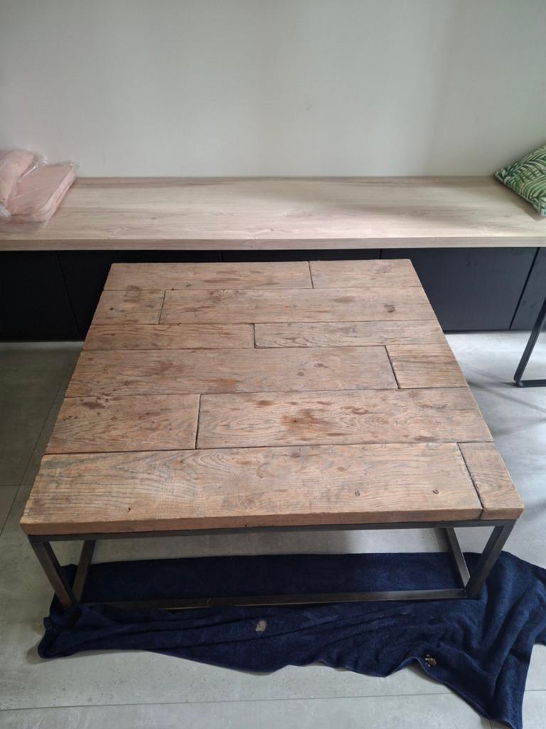 Salontafel massief hout, Huis en Inrichting, Tafels | Salontafels, Ophalen