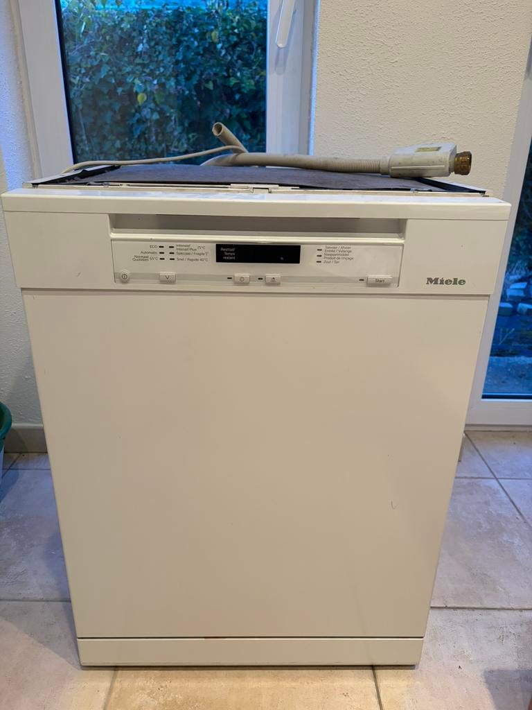 Miele vaatwas G6200 SC, Elektronische apparatuur, Ophalen, Zo goed als nieuw