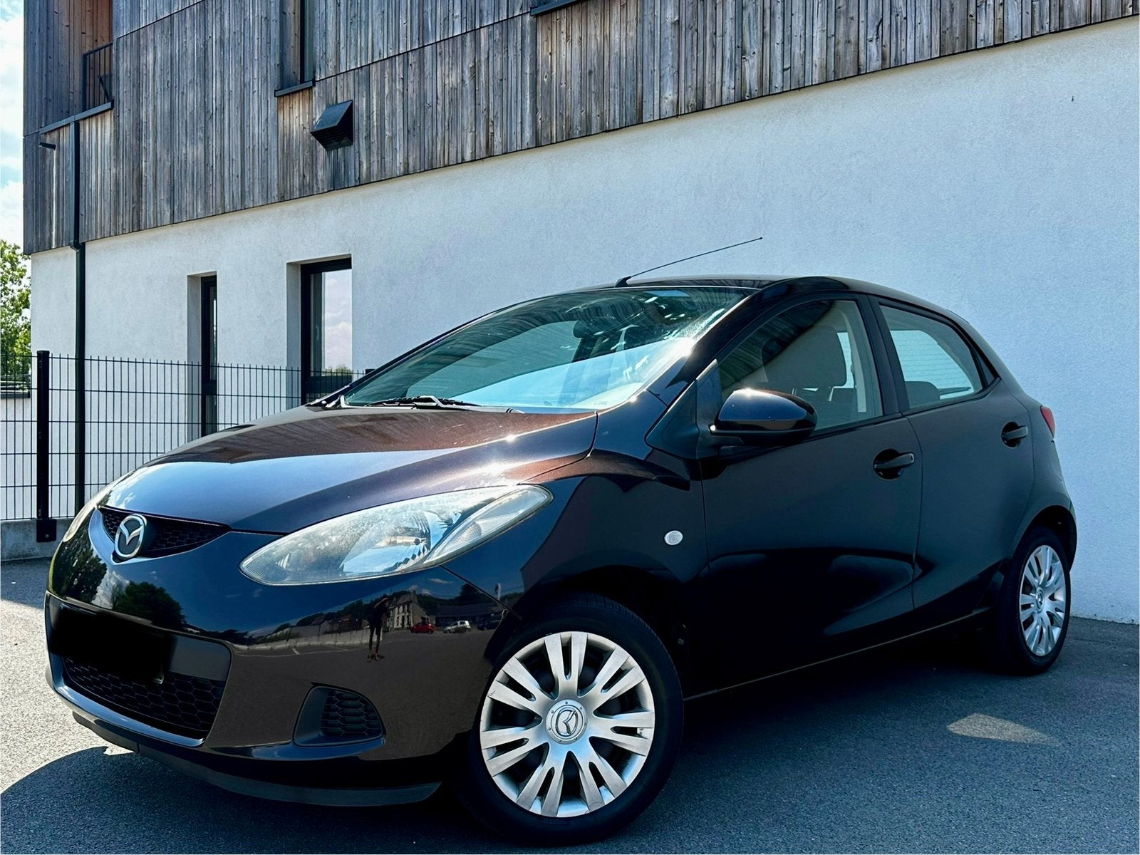 MAZDA 2 1.3 Essence ACTIVE *Garantie, Autos, Essai à domicile, Achat, Garantie prolongée, Autres couleurs
