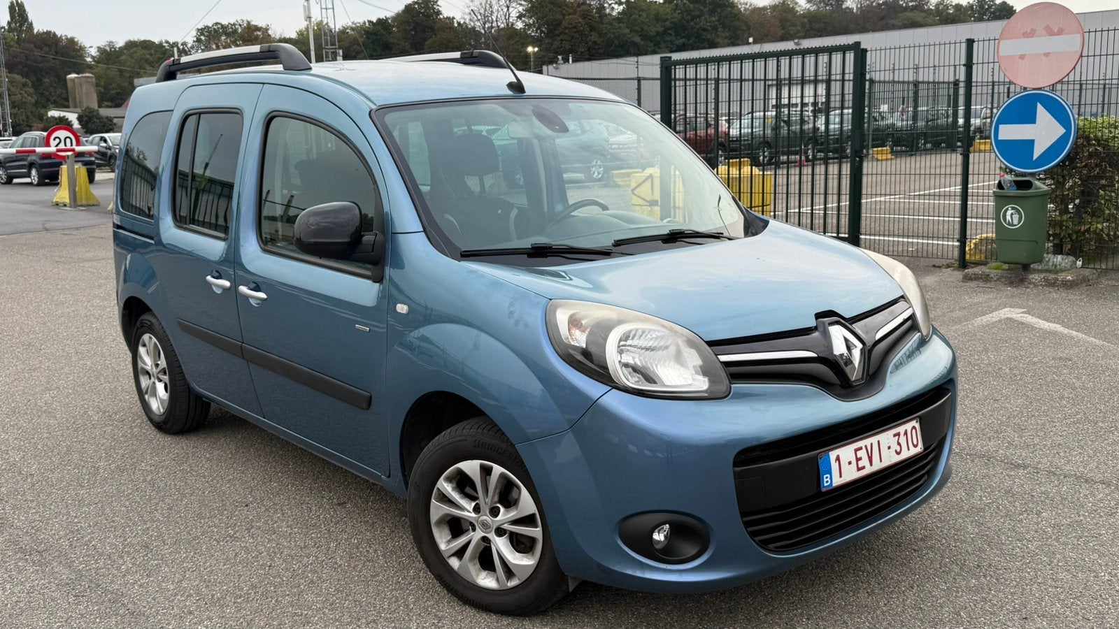 Renault Kangoo 1.2i Benzine Euro 5b 1/2015 5 Plaats Clima, Stof, 140 g/km, 4 cilinders, Blauw