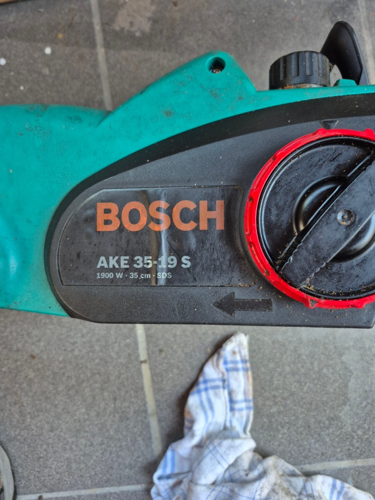 Scie à arbre électrique Bosch, Enlèvement ou Envoi