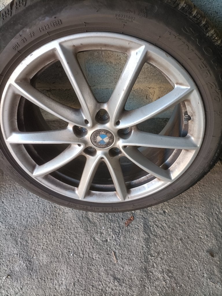 À vendre – 4 roues hiver complètes BMW 17", Pneus et Jantes, Pneus hiver, 17 pouces, Enlèvement
