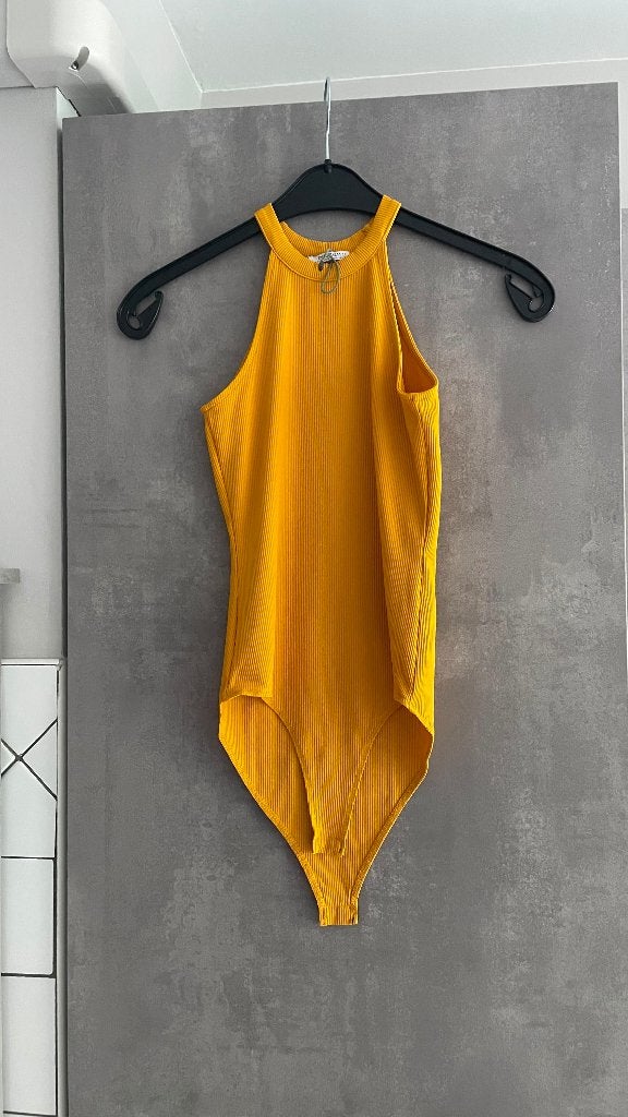 BODY jaune moutarde ZARA S, Sans manches, Comme neuf, Jaune, Enlèvement ou Envoi