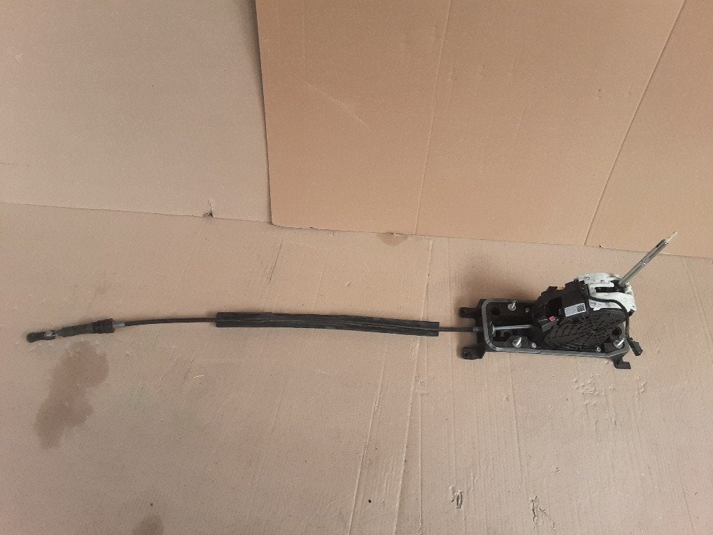 VERSNELLINGSPOOK Volkswagen Touran (5T1) (5QB713023G), Gebruikt, Volkswagen, Mevr. I. Hauben, Rue de l'Espoir 34 34
4030  GRIVEGNÉE, BE