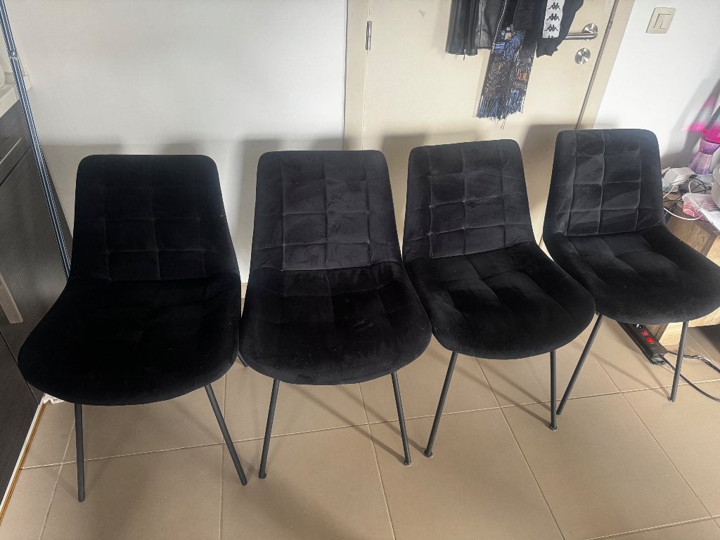 4 chaises noire salle a manger, Maison & Meubles, Enlèvement, Comme neuf