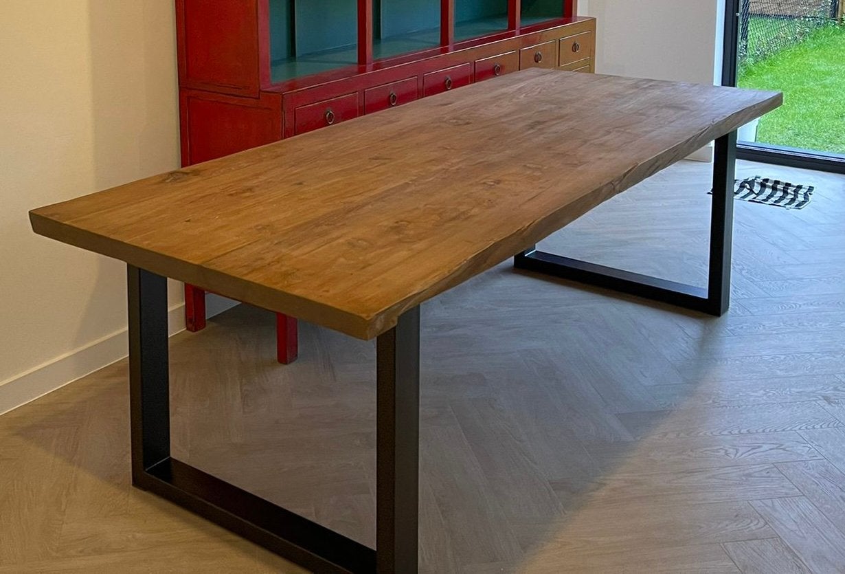 Boomstamtafel Suarhout met stalen onderstel 260x100, Maison & Meubles, Tables | Tables à manger, 100 à 150 cm, Enlèvement, Utilisé