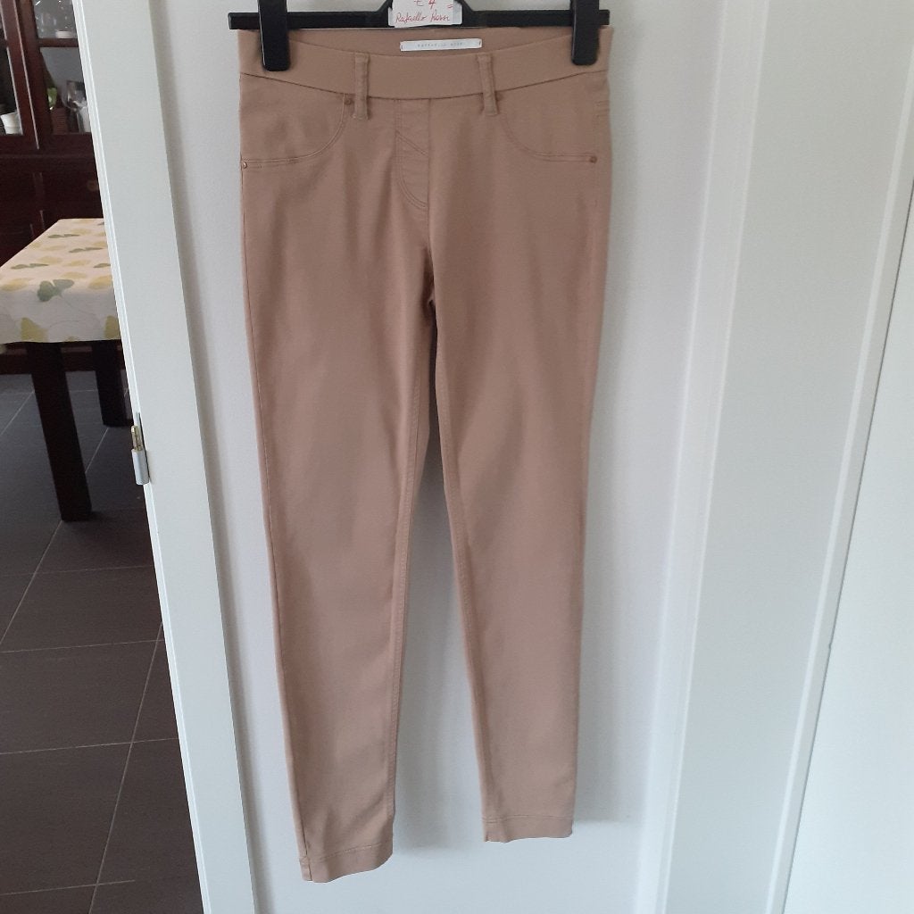 RAFFAELLO ROSSI Camelkleurige spijkerbroek Maat: 34 Pr: € 3, Kleding | Dames, Spijkerbroeken en Jeans, Overige kleuren, Ophalen of Verzenden