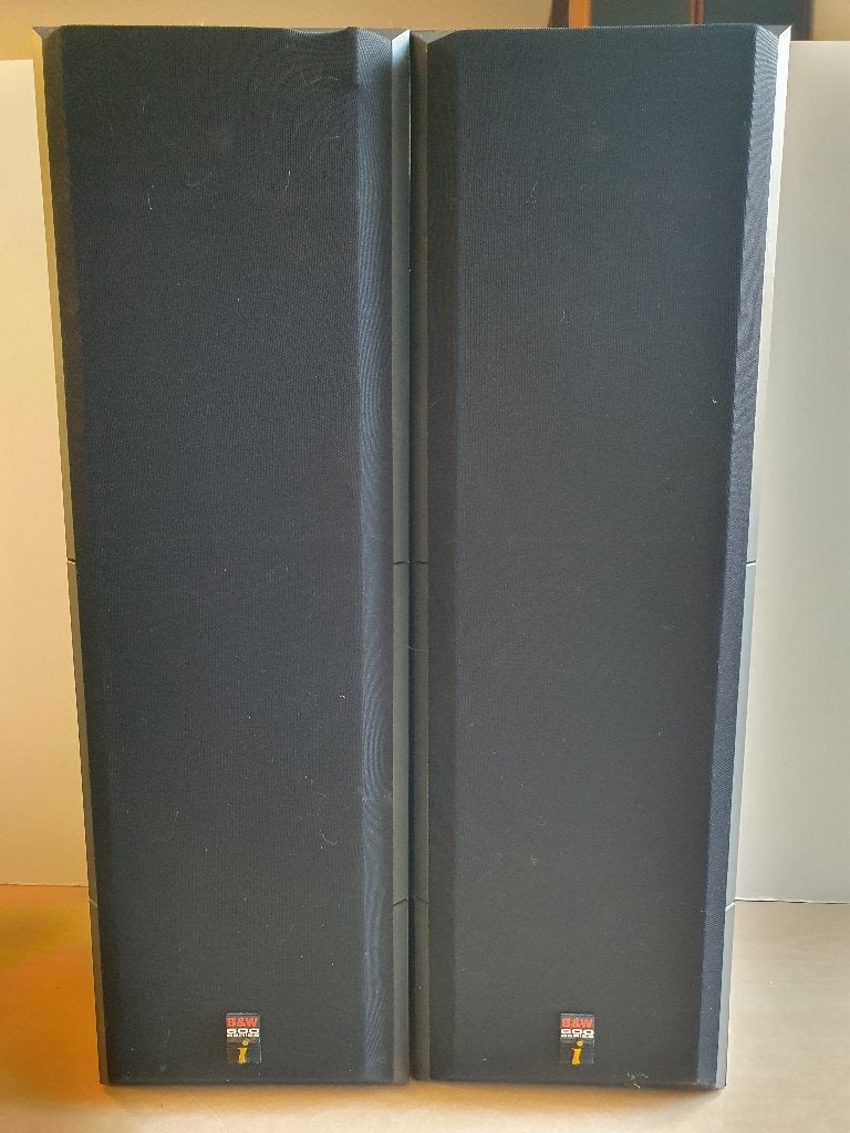 2 Luidsprekers B&W DM 620, Audio, Tv en Foto, Ophalen
