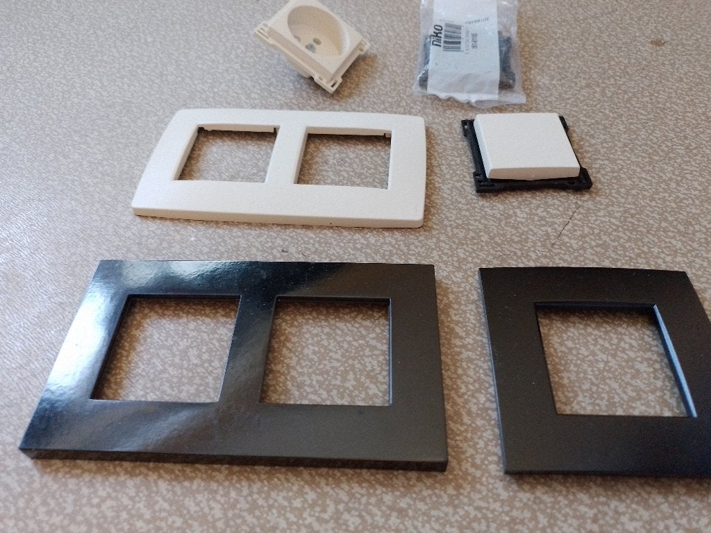 niko afdekplaten afdekplaat mat zwart piano black wit, Ophalen of Verzenden, Nieuw, Afdekraam