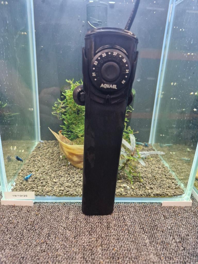 Aquael Ultra Heater 75w, Dieren en Toebehoren, Vissen | Aquaria en Toebehoren, Ophalen, Gebruikt, Verlichting of Verwarming, Verwarming