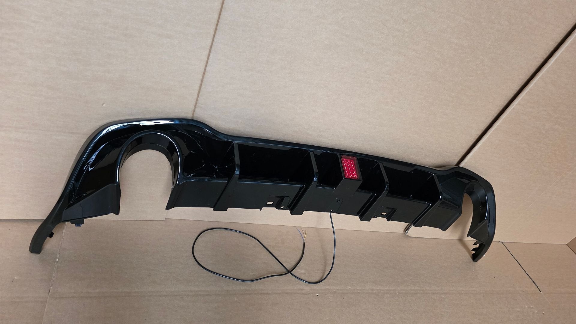 Diffuser VW Golf 8 VIII GTI en GTI 8.5 HOOGGLANS ZWART NIEUW, -, Nieuw, Ophalen of Verzenden, Achter
