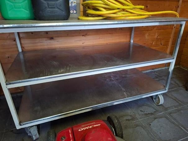 Werktafel, Ophalen, Zo goed als nieuw