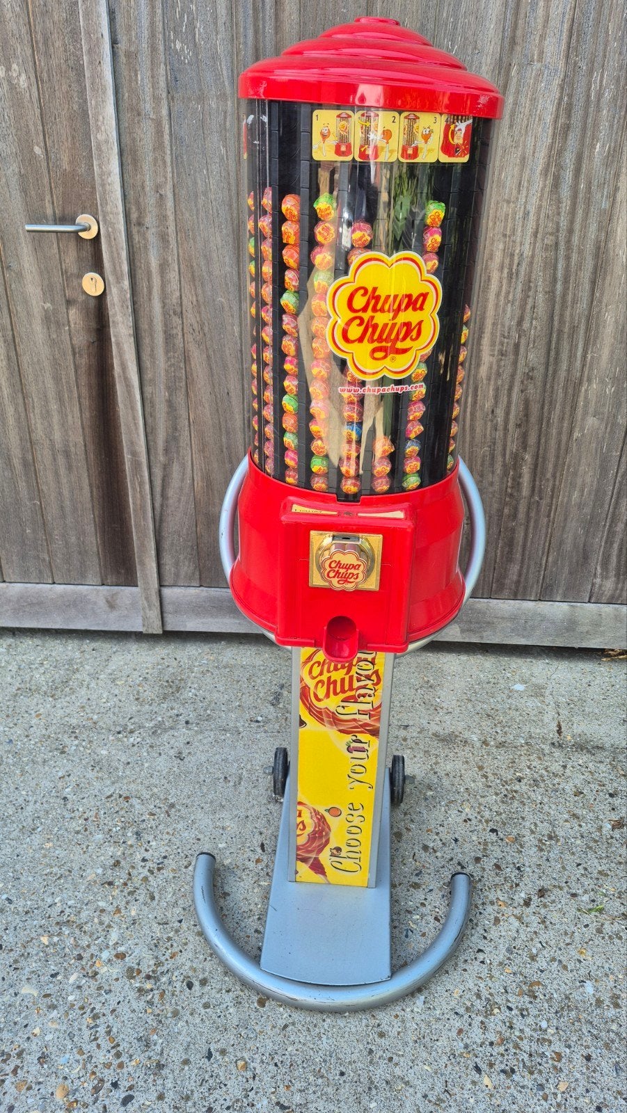 vending machine Chupa Chups, Enlèvement