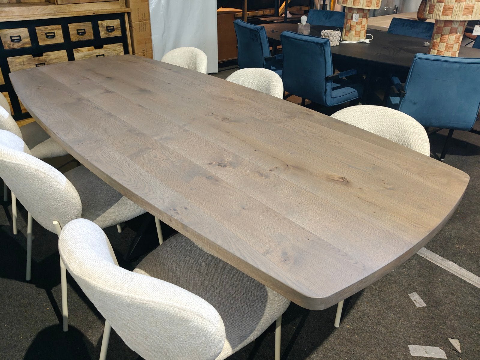 Deens ovale eettafel met spinpoot, Enlèvement, Neuf, Moderne
