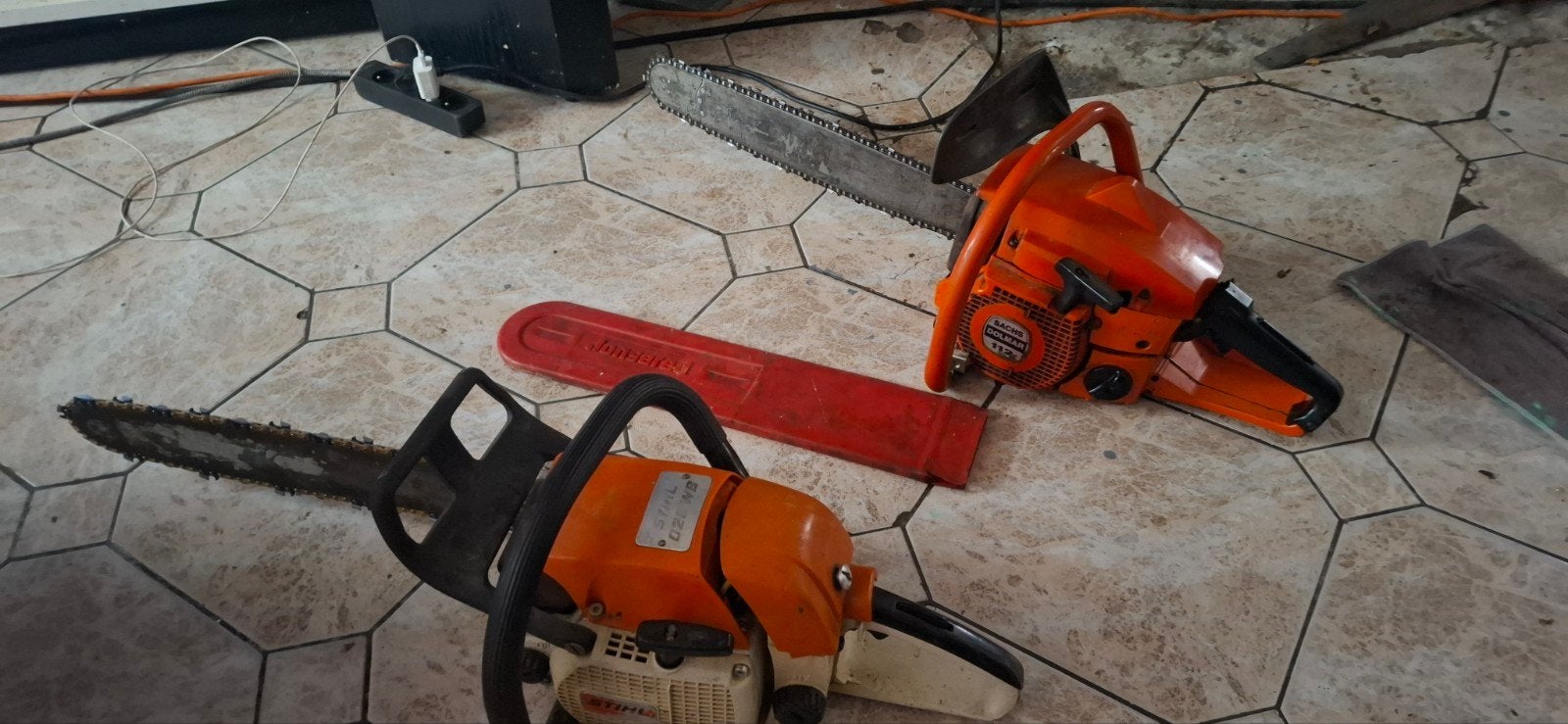 tronçonneuse stihl 028WB et dolmar 112c a re demander, Enlèvement