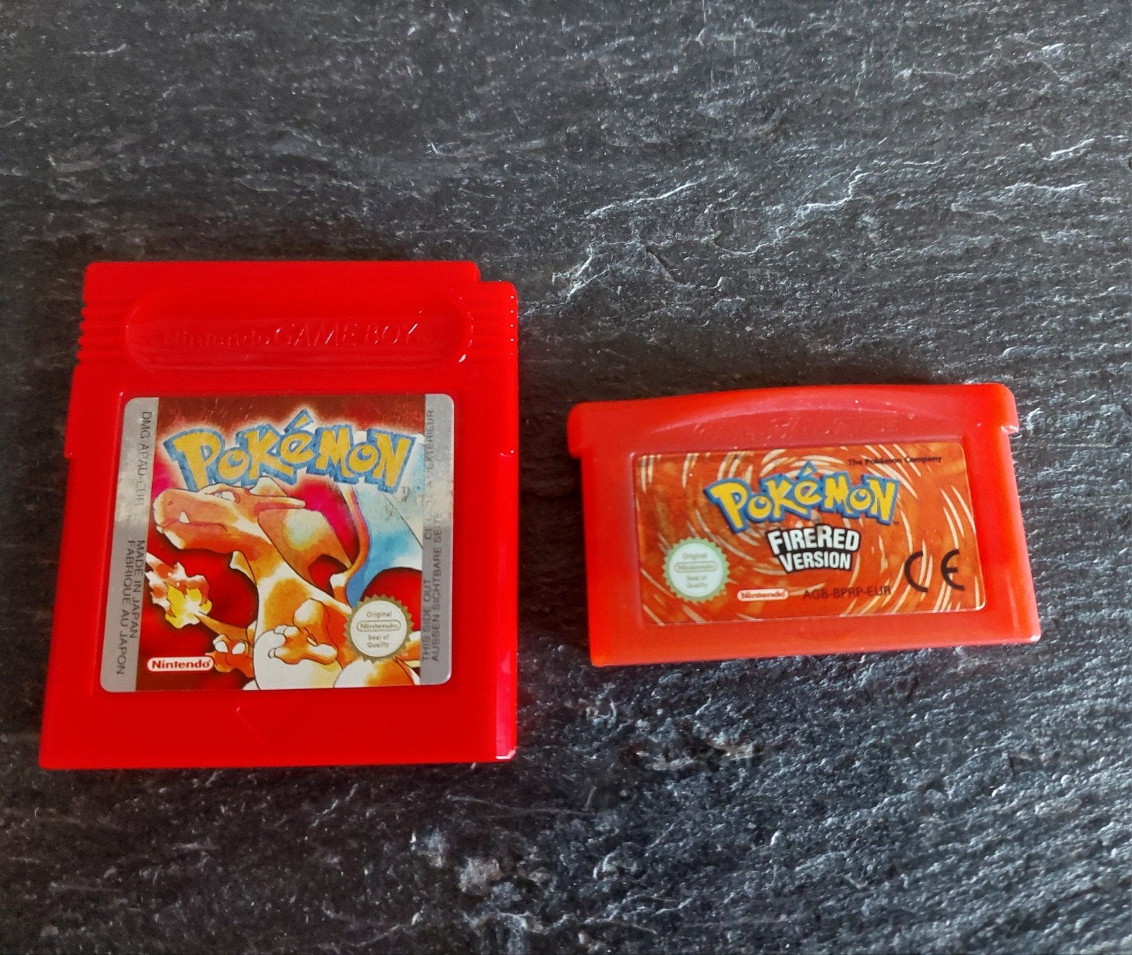 Pokémon Red + Pokémon FireRed te koop., Games en Spelcomputers, Ophalen