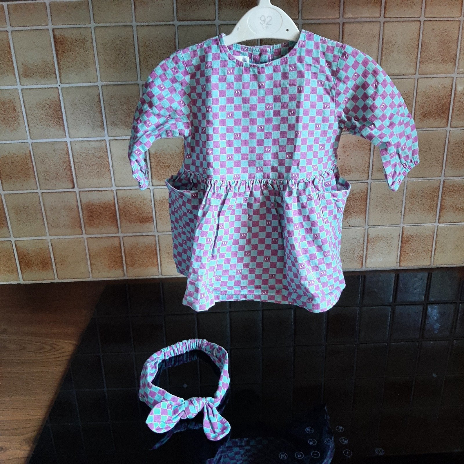 Kleedjes mt 6 m ,74, 62, 68 ,, Enfants & Bébés, Vêtements de bébé | Taille 68, Enlèvement