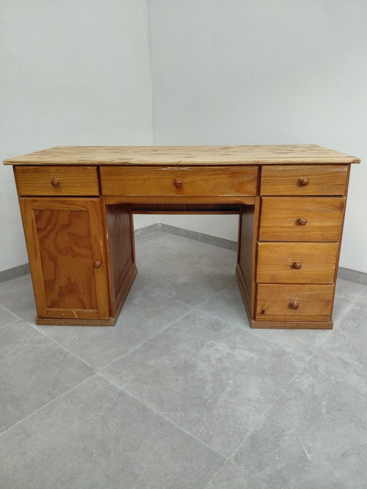 Antieke bureau hout, Maison & Meubles, Bureaux, Utilisé, Bureau-armoire combiné, Antique, Bois, Brun, Avec tiroirs, Enlèvement ou Envoi